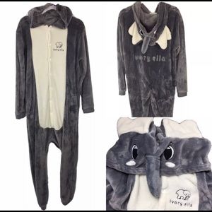 Ivory Ella Onesie 🐘